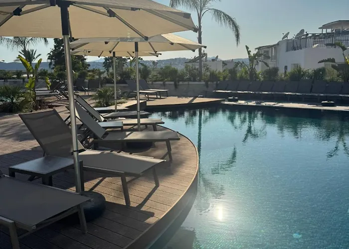 Ayaz Hotel apartamentowy 4*